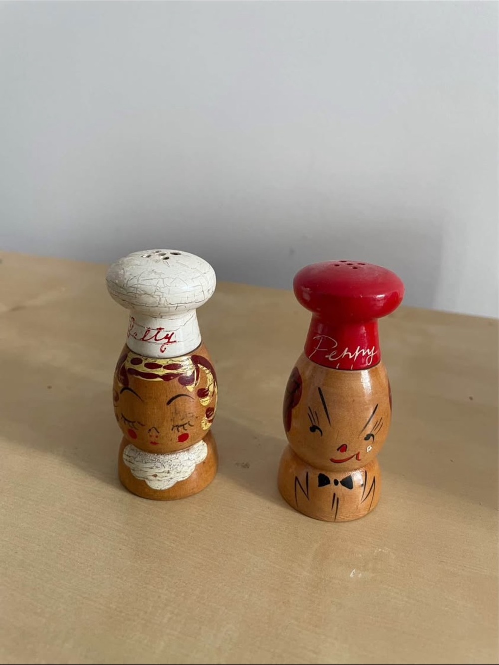 Cute Vintage Wooden Salt and Pepper Shakers